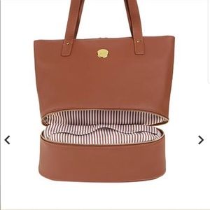 QVC Bags - NWT large baby pink purse π QVC Bags - NWT large baby pink purse π